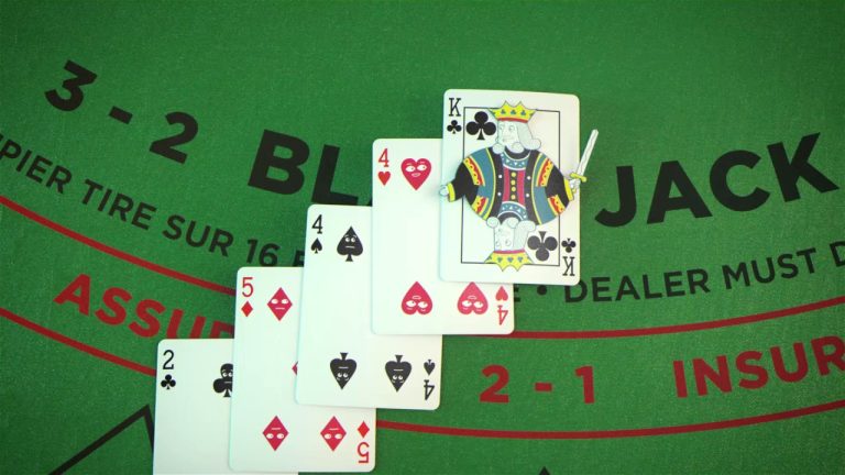 Hướng dẫn chơi game bài blackjack thật chi tiết dễ hiểu