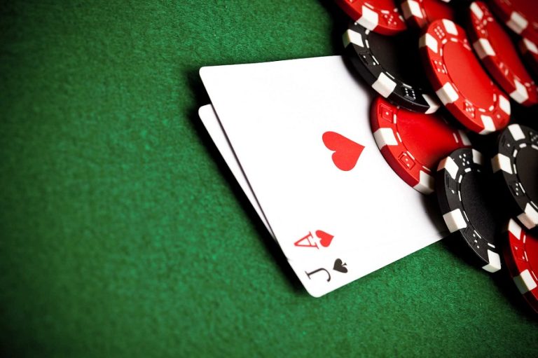 Một vài cách người chơi bài Blackjack hiệu quả và dễ có chiến thắng hơn