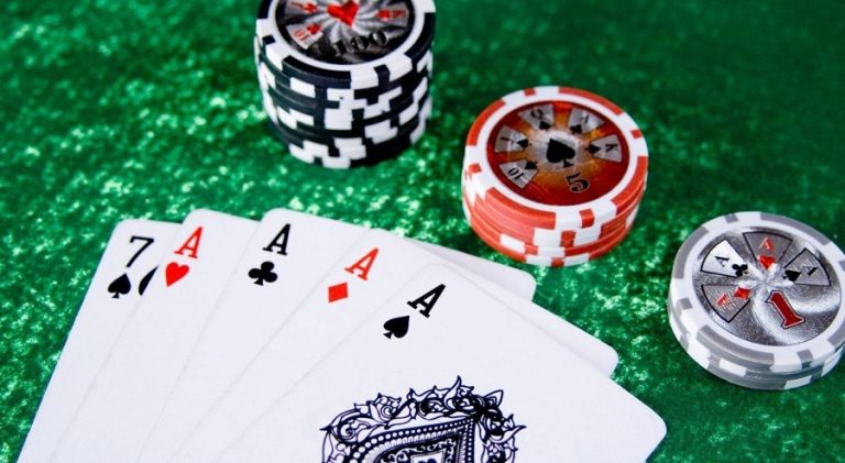 Một vài cách để chinh phục đối thủ trong trò chơi Poker đơn giản